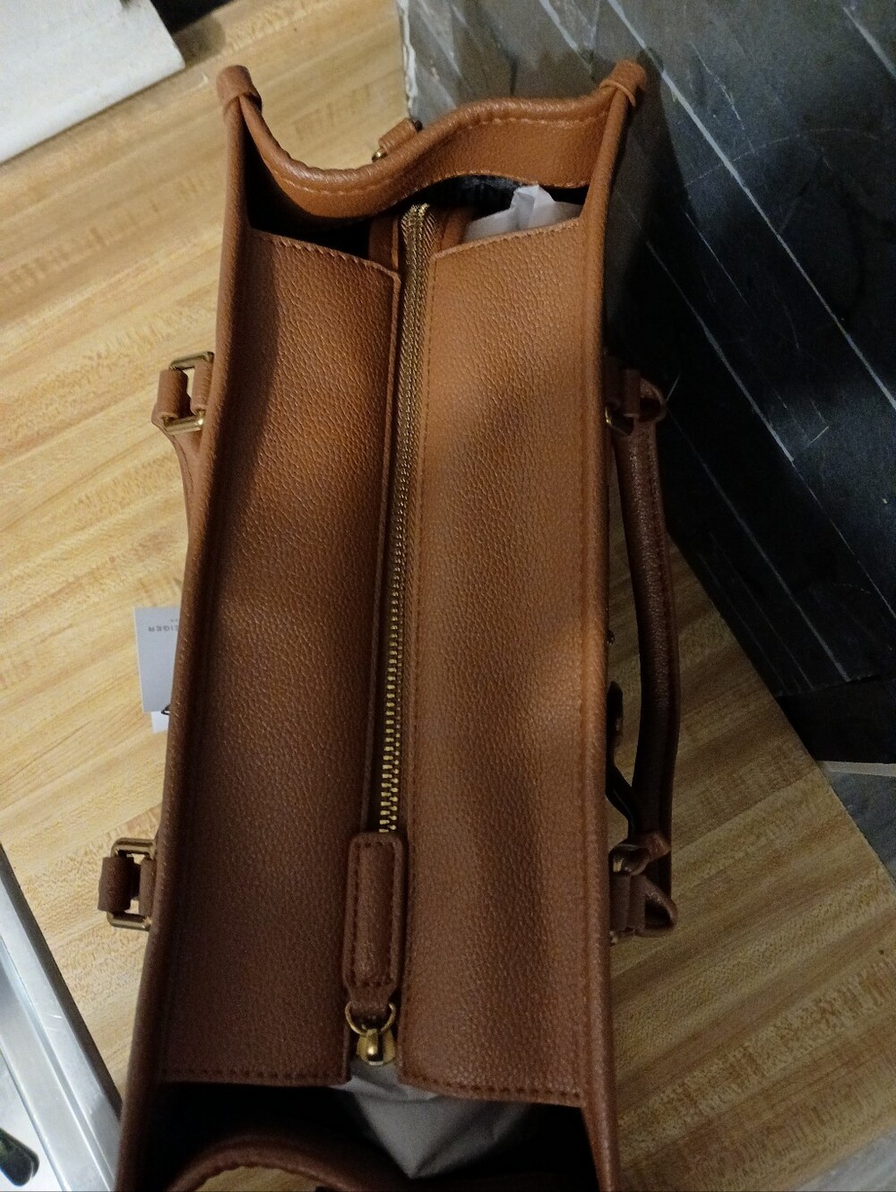 SOLD DO NOT BUYKurt Geiger NWT Denim & Leather Tote/Crossbody & Dustbag - Picture 8 of 9